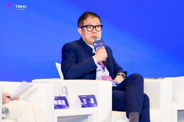 阿斯利康全球执行副总裁、国际业务及中国总裁王磊先生参与大会主峰会圆桌对话 阿斯利康全球执行副总裁、国际业务及中国总裁王磊先生参与大会主峰会圆桌对话