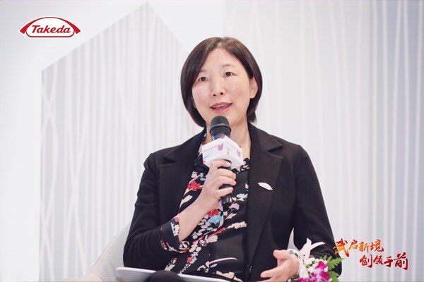 武田亚洲开发中心负责人王璘博士参与主题讨论 武田亚洲开发中心负责人王璘博士参与主题讨论