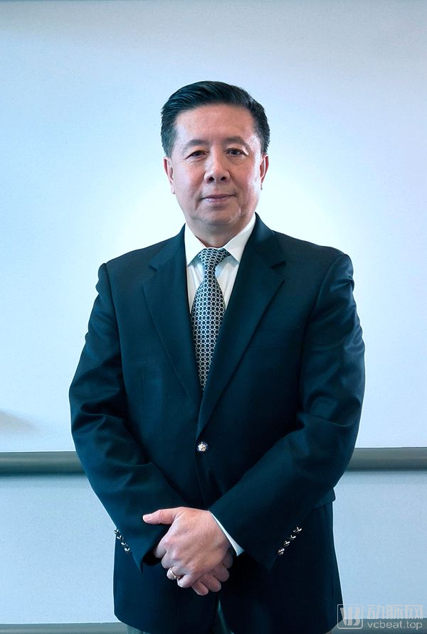 陆阳高清照片_600.jpg