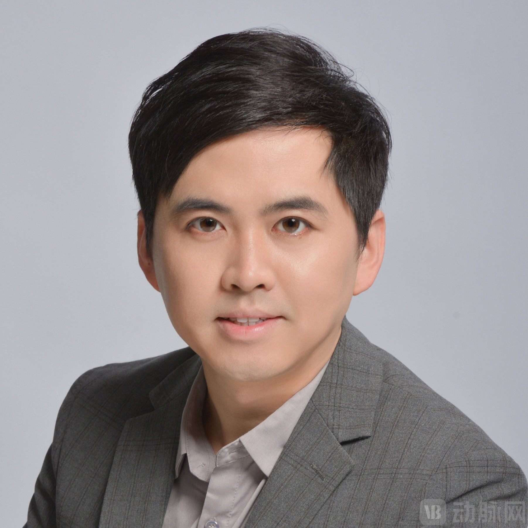 undefined 裁剪王颖奇 压缩.jpg