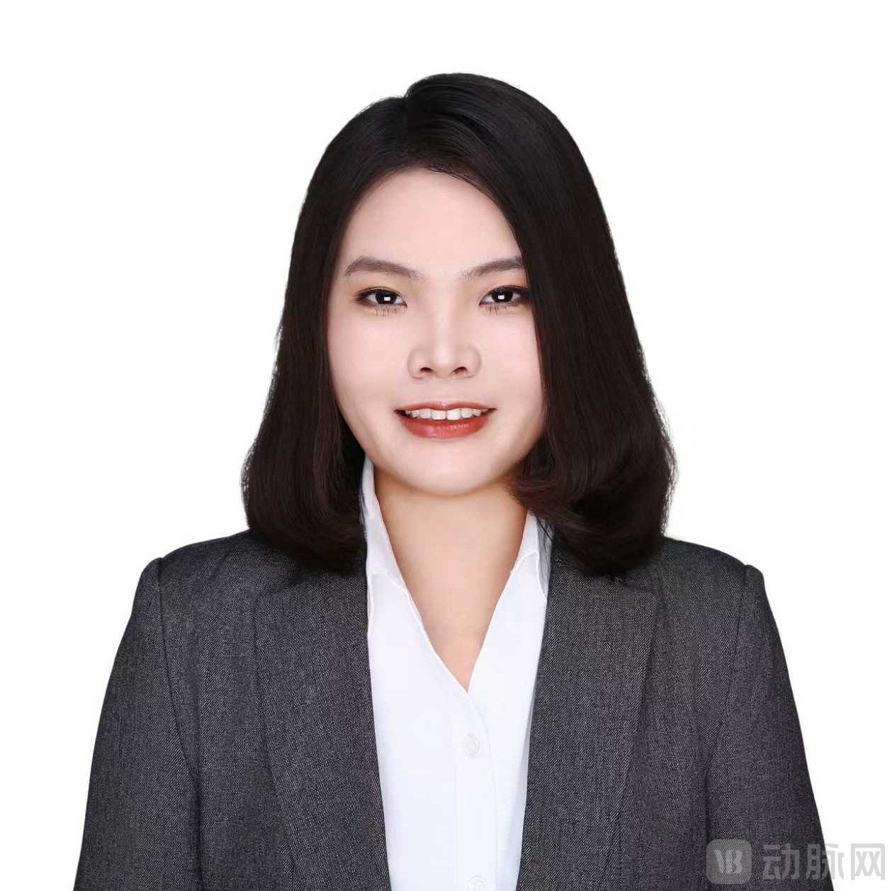 undefined 裁剪-梁梓琪.jpg