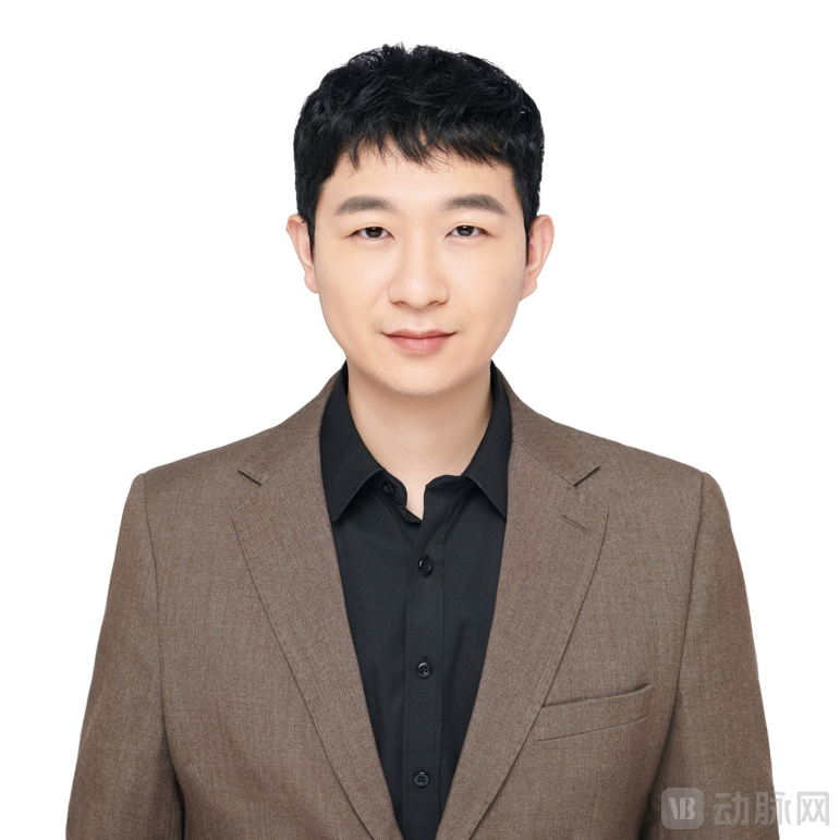 透彻未来王书浩.png