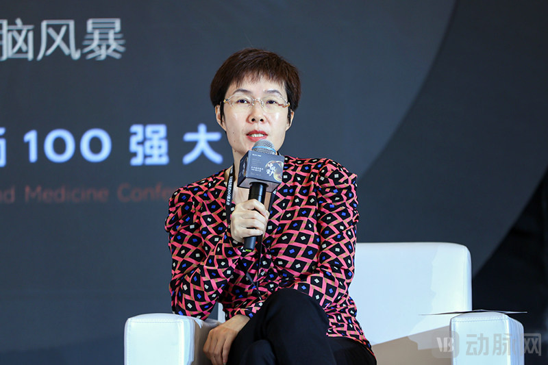 杨云霞.jpg