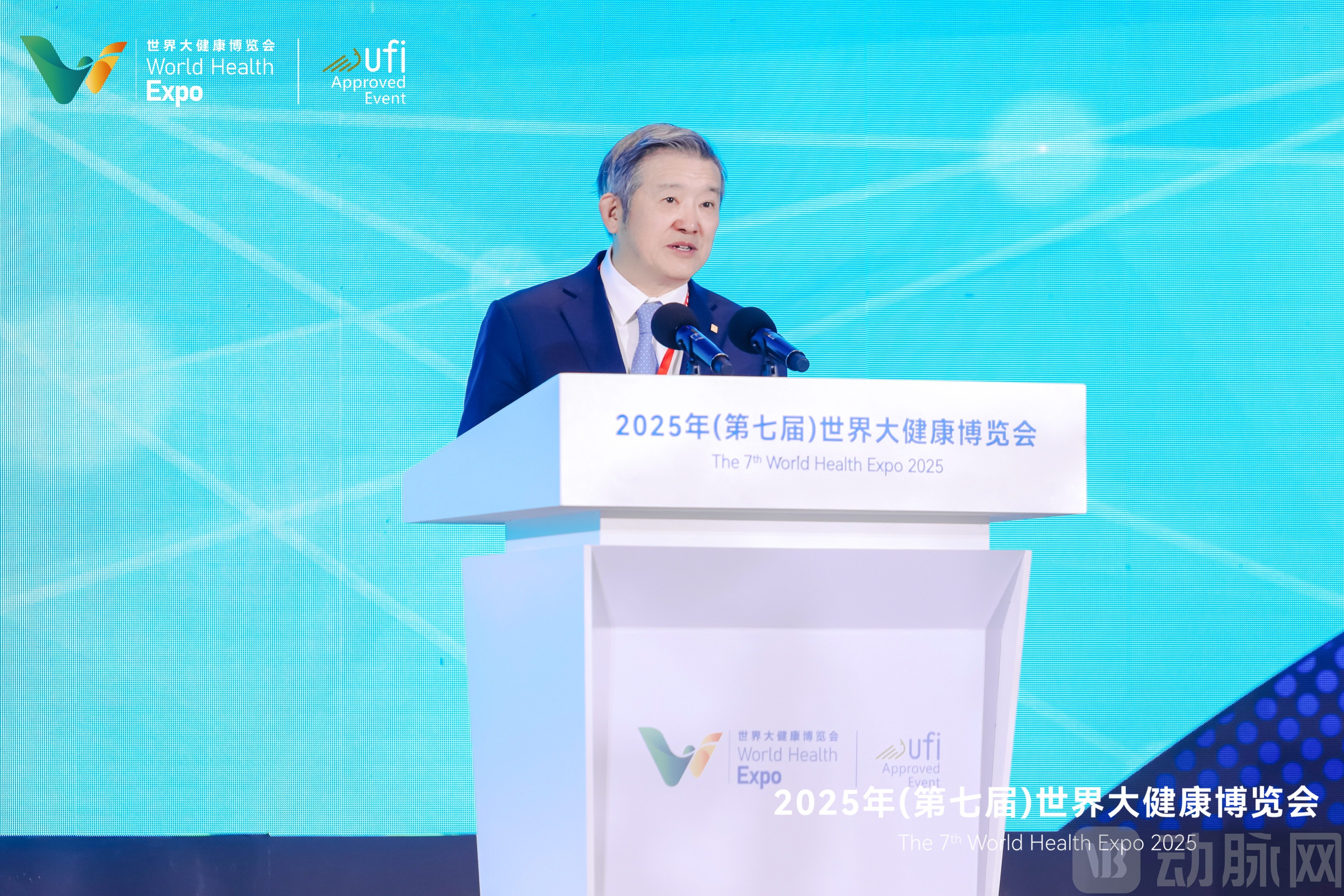 陈东升.jpg