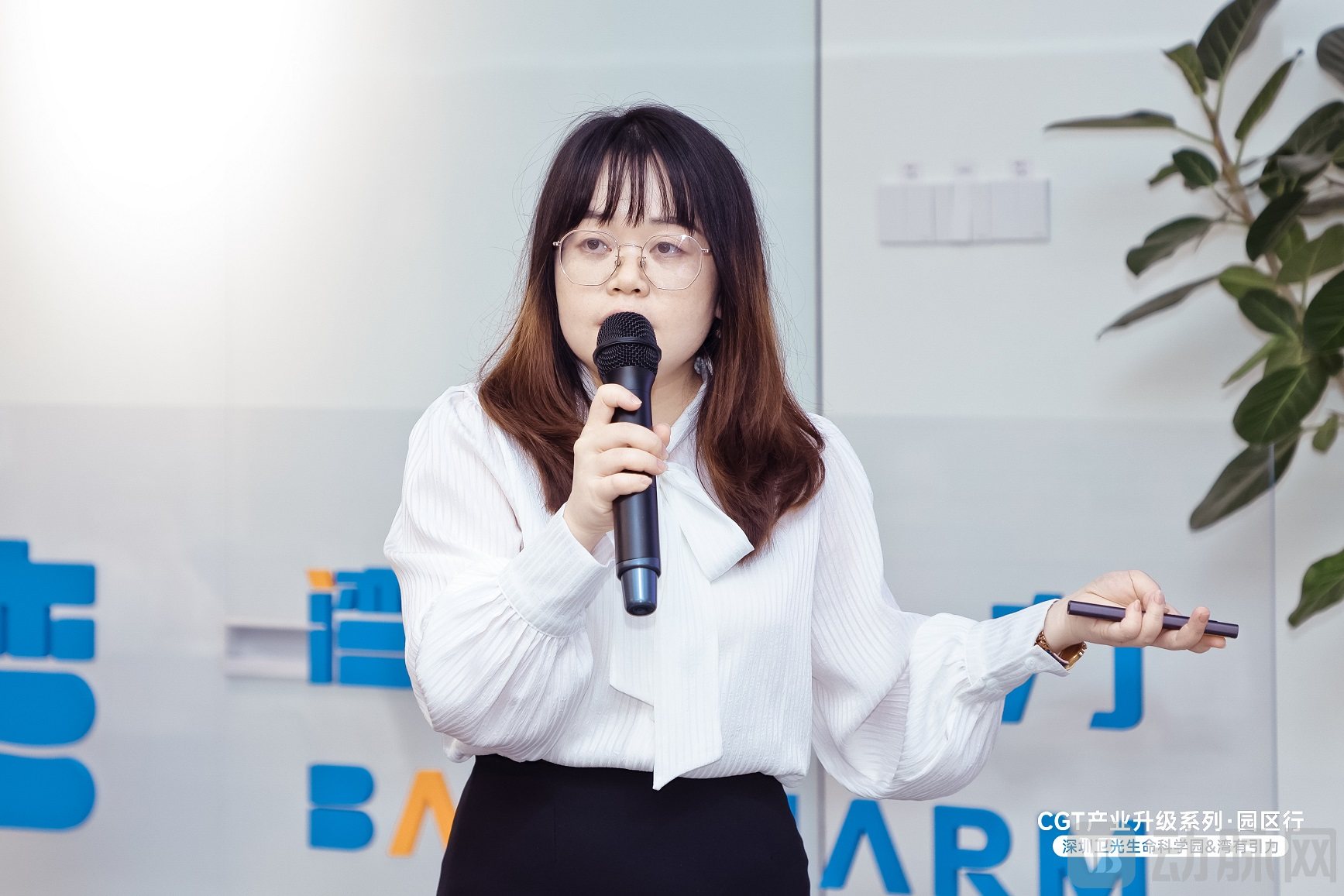 韦云婷.jpg