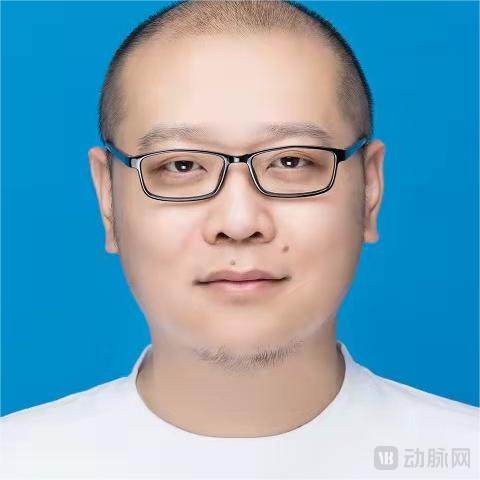 崔皖鹏 照片.jpg