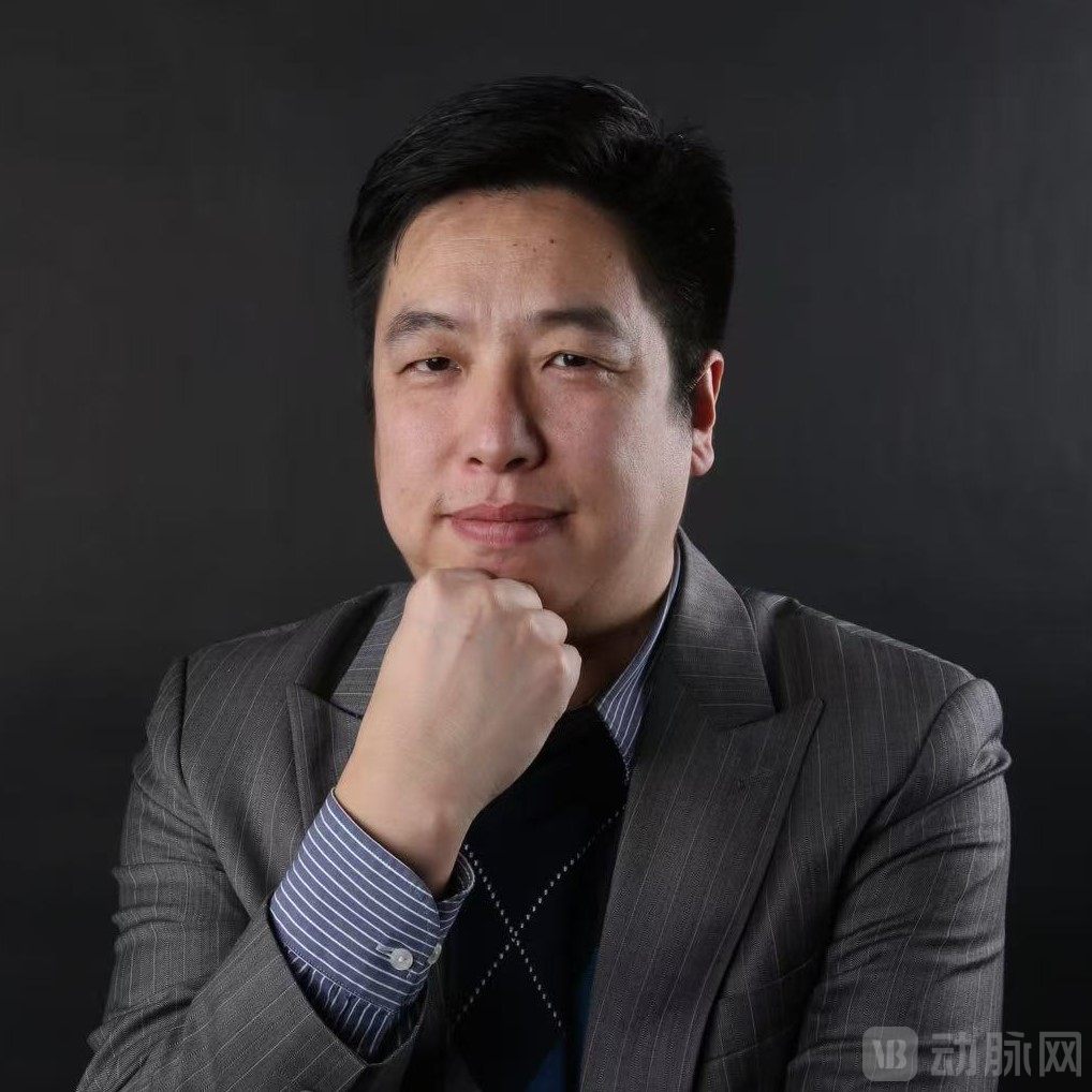裁剪-韩智其.jpg