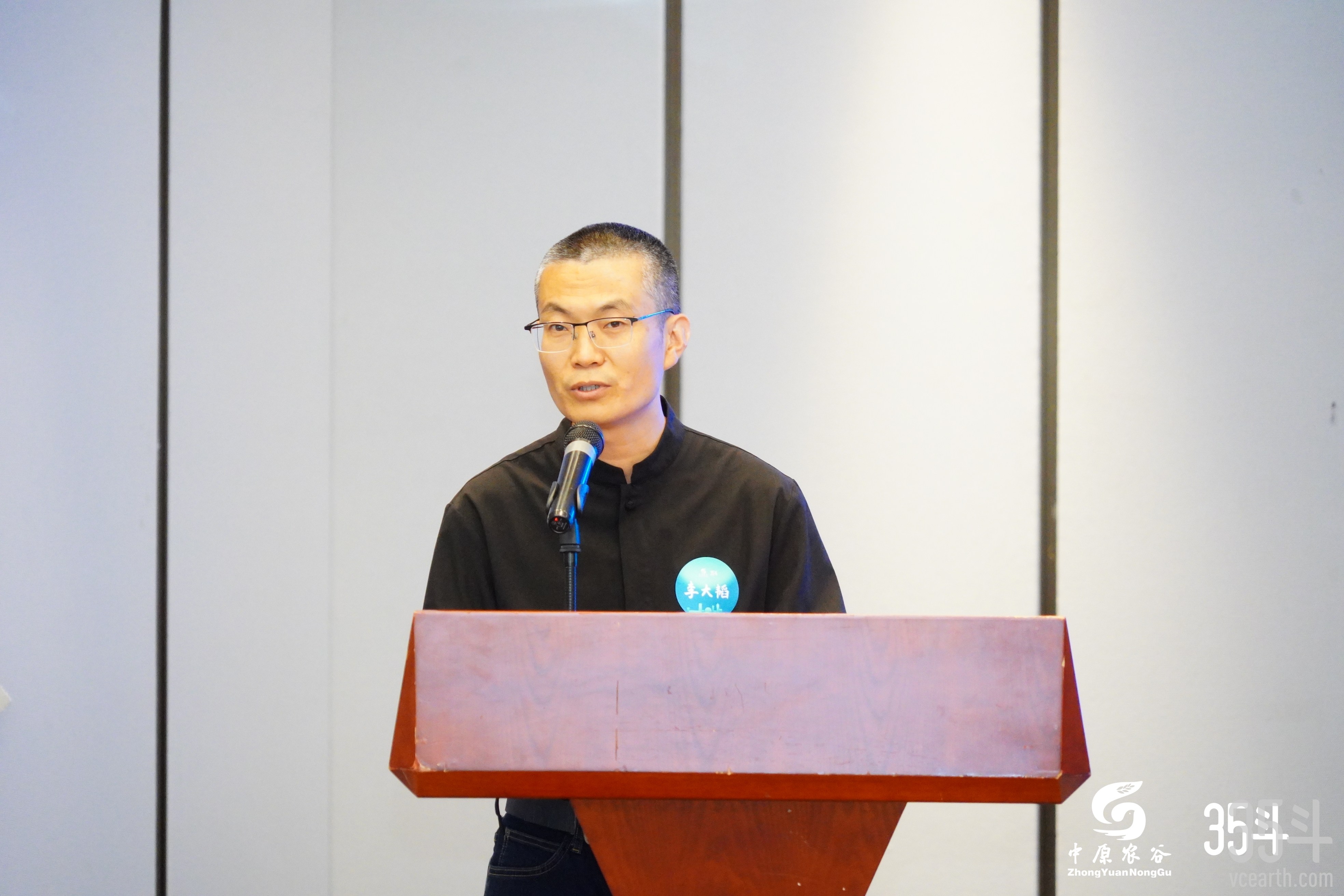 李大韬.jpg