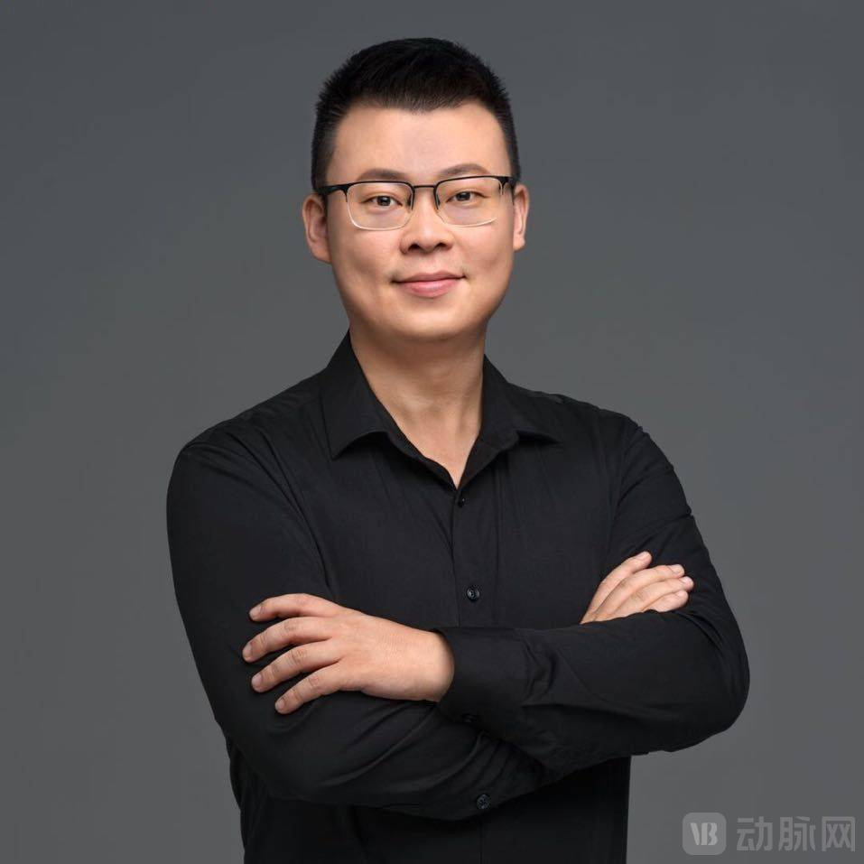 芝兰健康 高云龙.png