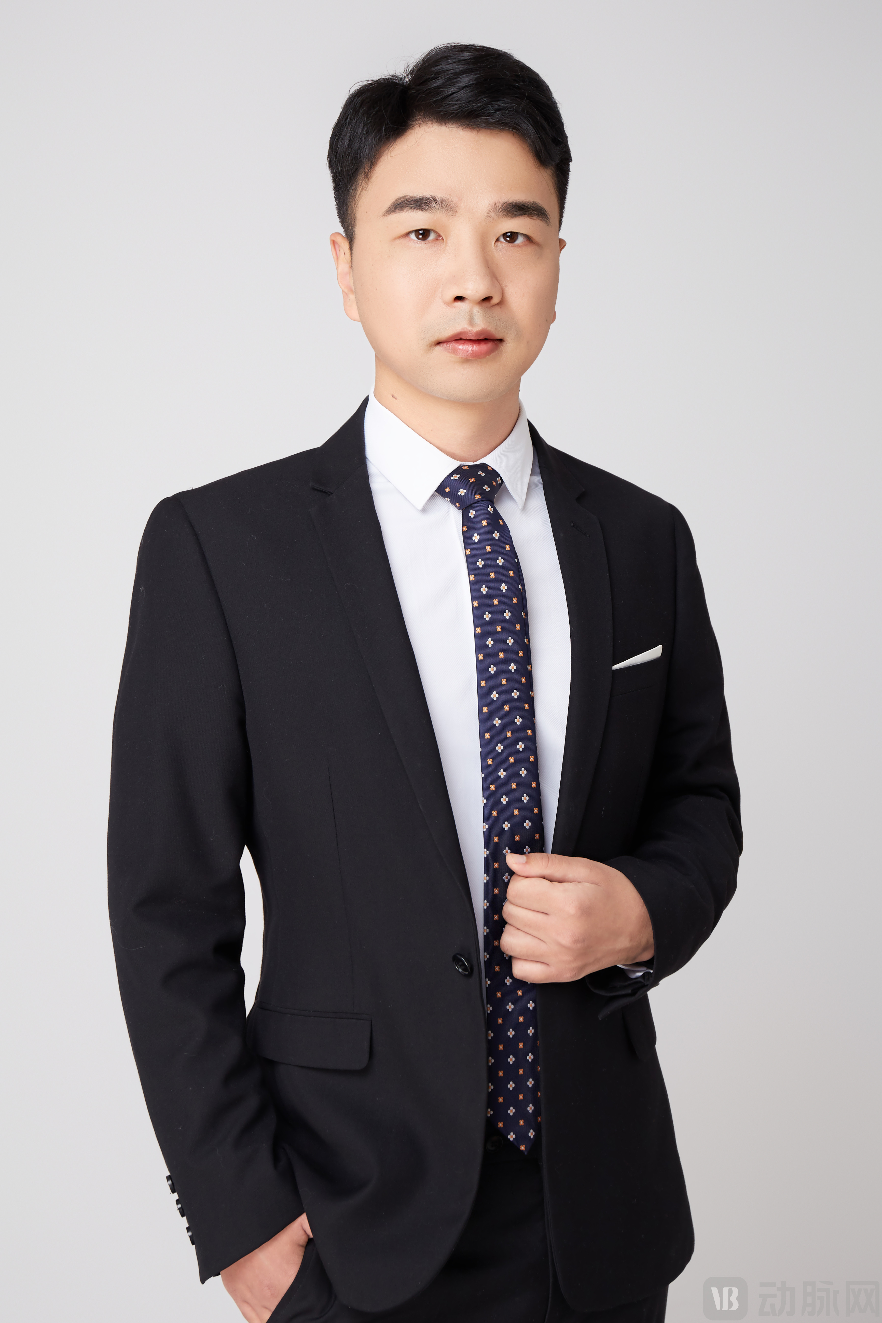 陈航 波克城市.jpg