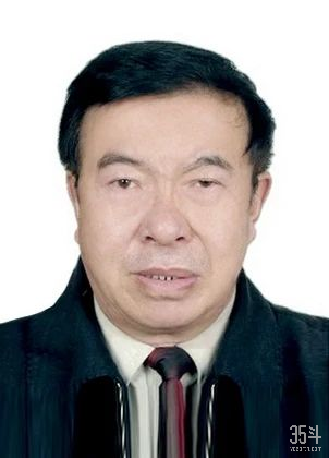 院士.jpg