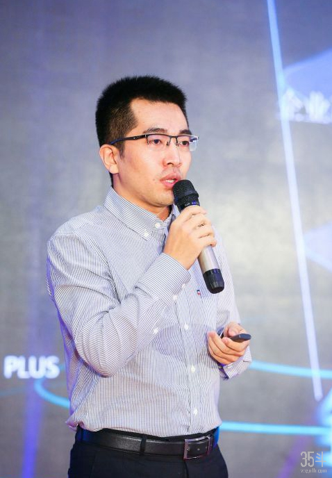 王涛.jpg